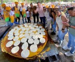 Elaboran la cachapa más grande del país en Miranda