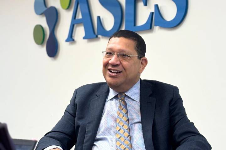 Plan Vital asegurará cubierta médica a más de 100 mil servidores públicos
