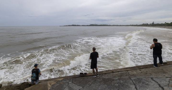 Hurricane Erin: Stronger, bigger storm forecast along U.S. coast