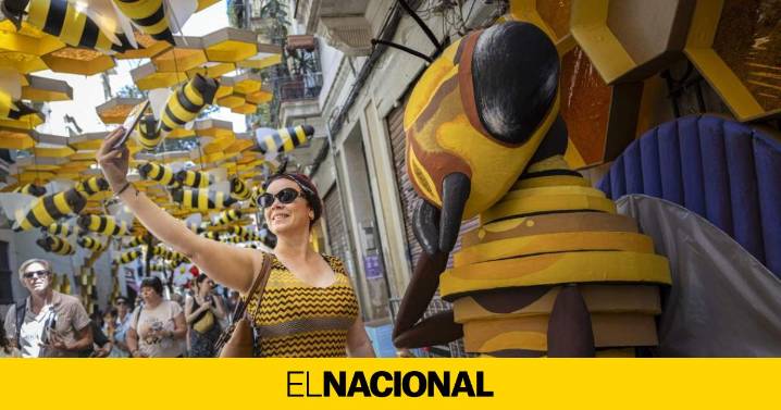 Los decorados de las fiestas de Gràcia 2025, calle a calle