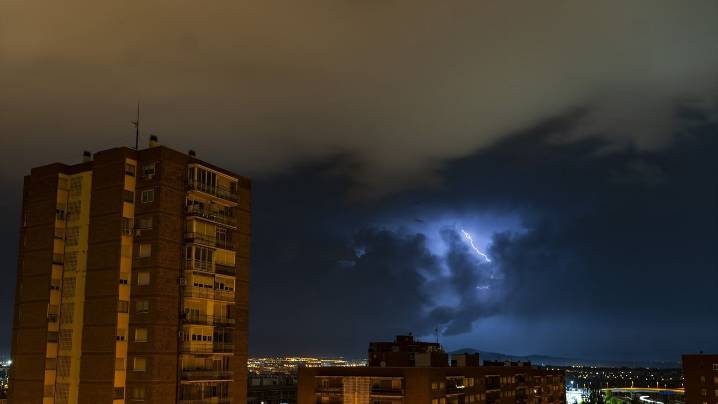 El clima preocupa a los madrileños: un tercio se ha planteado cambiar de casa por fenómenos meteorológicos