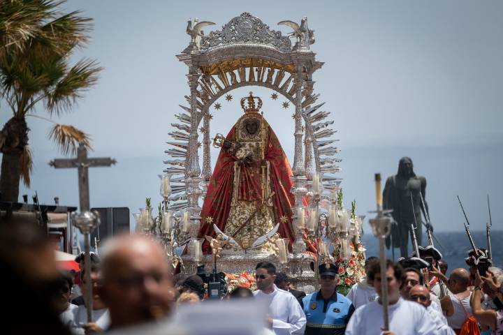 Titsa ampliará sus servicios por la festividad de Candelaria: líneas de guagua, fechas y horarios