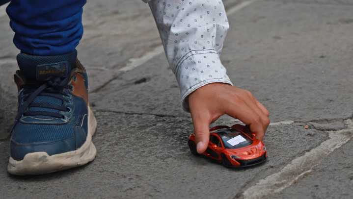 ONG pide a familias abrir sus corazones a niños sin hogar en Puebla