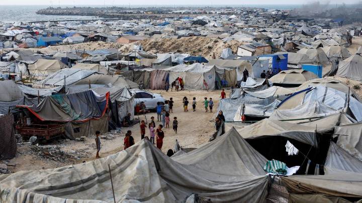 Israel reanudará el suministro de tiendas y refugios a Gaza tras cinco meses de bloqueo