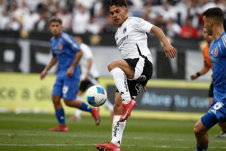 ¡Explotó el Monumental! El gol de Vicente Pizarro que le da el triunfo a Colo Colo ante la U en el Superclásico