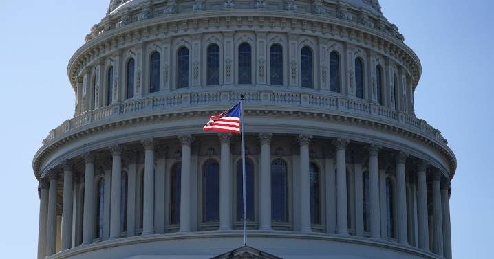 Presidente del Partido Demócrata en Puerto Rico respalda postura de James Carville sobre estadidad
