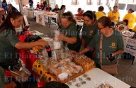 Instalan Bazar del Abuelo en Plaza de Armas