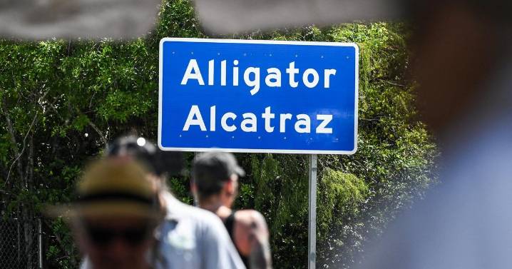 Trump admin. moving detainees out of "Alligator Alcatraz" after judge orders facility operations to wind down