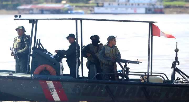 Perú refuerza presencia militar en Santa Rosa de Loreto en respuesta a provocaciones de Colombia