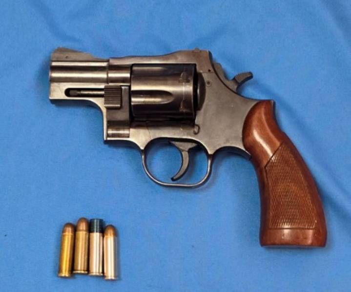 Sentencian a dos vendedores de drogas detenidos en Jesús María con narcótico y tres armas de fuego