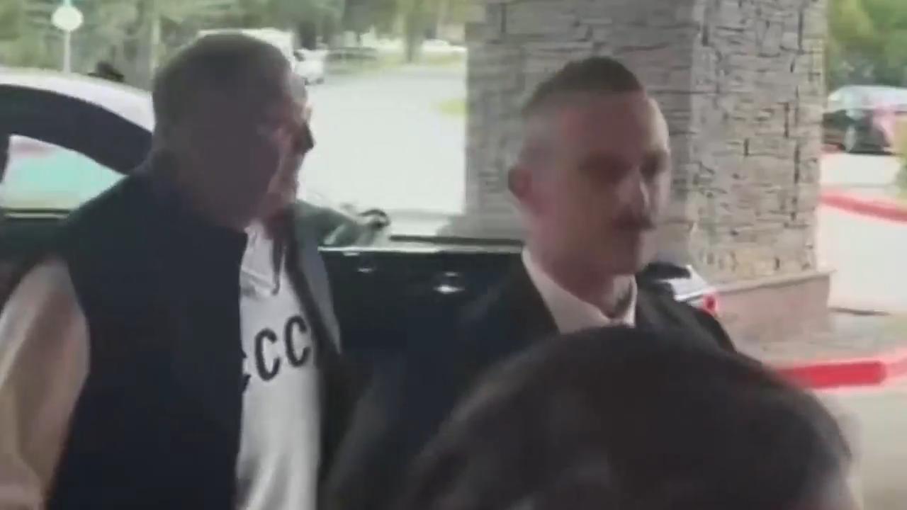 Russian Foreign Minister sparks controversy with outfit choice ahead of summit in Alaska