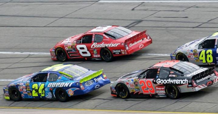 Team Owner Shuts Down NASCAR Series’ Financial Crisis Claims with Blunt Truth NASCAR team owner counters Xfinity financial crisis claims, revealing a new payout system to stabilize team earnings Aades