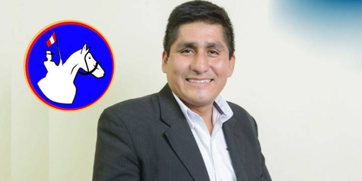 Gobierno Regional de Junín habría beneficiado con contratos a seis integrantes del partido político del gobernador