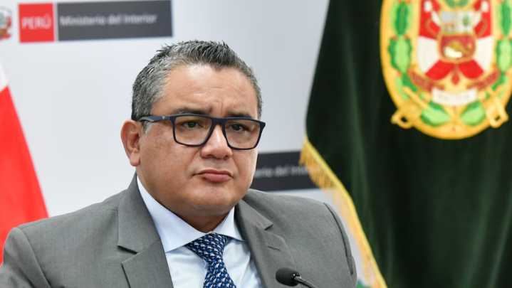 PJ ratifica al juez Checkley en casos contra ministro Santiváñez
