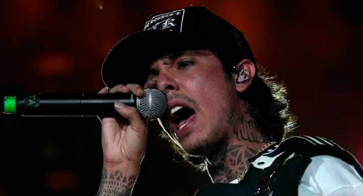 Piden a DJs suspender música de Natanael Cano tras incidente en festival de Baja California