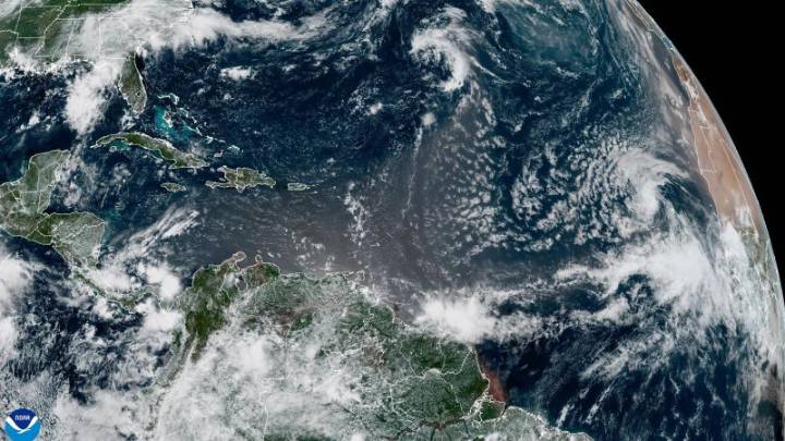 Se forma la tormenta tropical Erin en el Atlántico, que podría convertirse en el primer huracán de la temporada