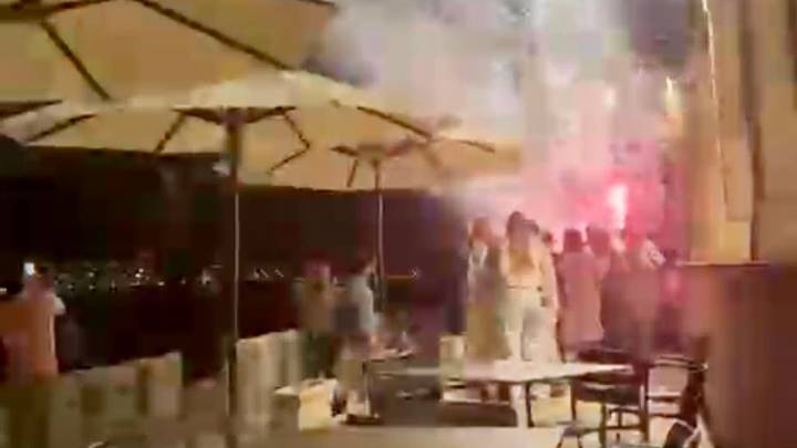 Los fuegos artificiales de una fiesta privada provocan un incendio junto a la fortaleza de Baiona