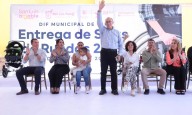 DIF Capitalino realiza entrega de sillas de rueda