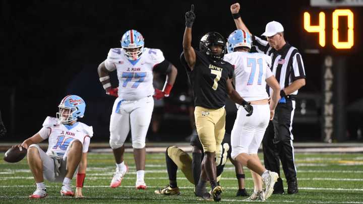 How Gaffney football’s defensive tenacity led to shutout over J.L. Mann