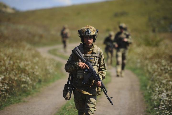 Major Russian attack on western Ukraine hits an American factory during US