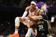 Deadspin | Sun playing spoiler vs. contending Mystics in rematch
