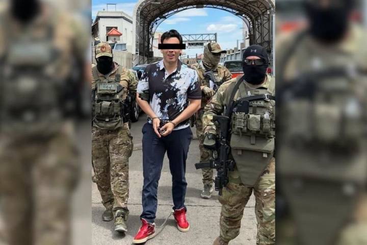 EE.UU. entrega a México a Julio César Chávez Jr.