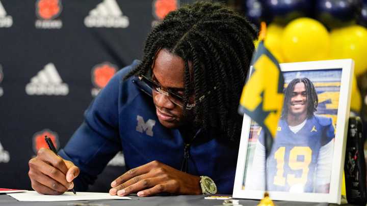 U-M's Underwood to donate percentage of jersey sales to youth programs