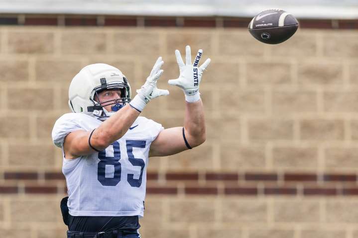 Penn State TE Luke Reynolds in Year 2: Learning from the best, adjusting from high school, more