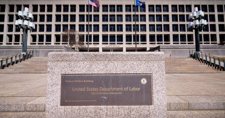 Trump nominates Bureau of Labor Statistics critic as new commissioner