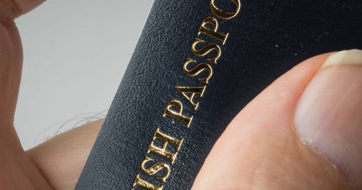 HM Passport sends urgent text to people heading on holiday