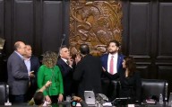 Video: Alito Moreno y Gerardo Fernández Noroña protagonizan pelea en el Senado