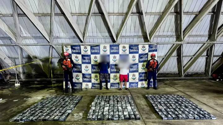 Este fue el operativo para decomisar un cargamento de cocaína avaluado en más de 64.000 millones de pesos, oculto en una lancha, cerca de isla Gorgona