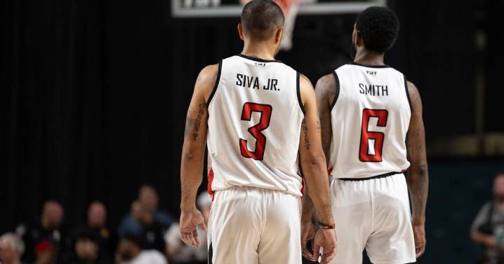 Smith, Siva, Duvall, LeFors, Bingham headline U of L Athletics Hall of Fame 2025 class