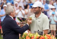 Deadspin | Scottie Scheffler reflects on Tiger Woods' influence