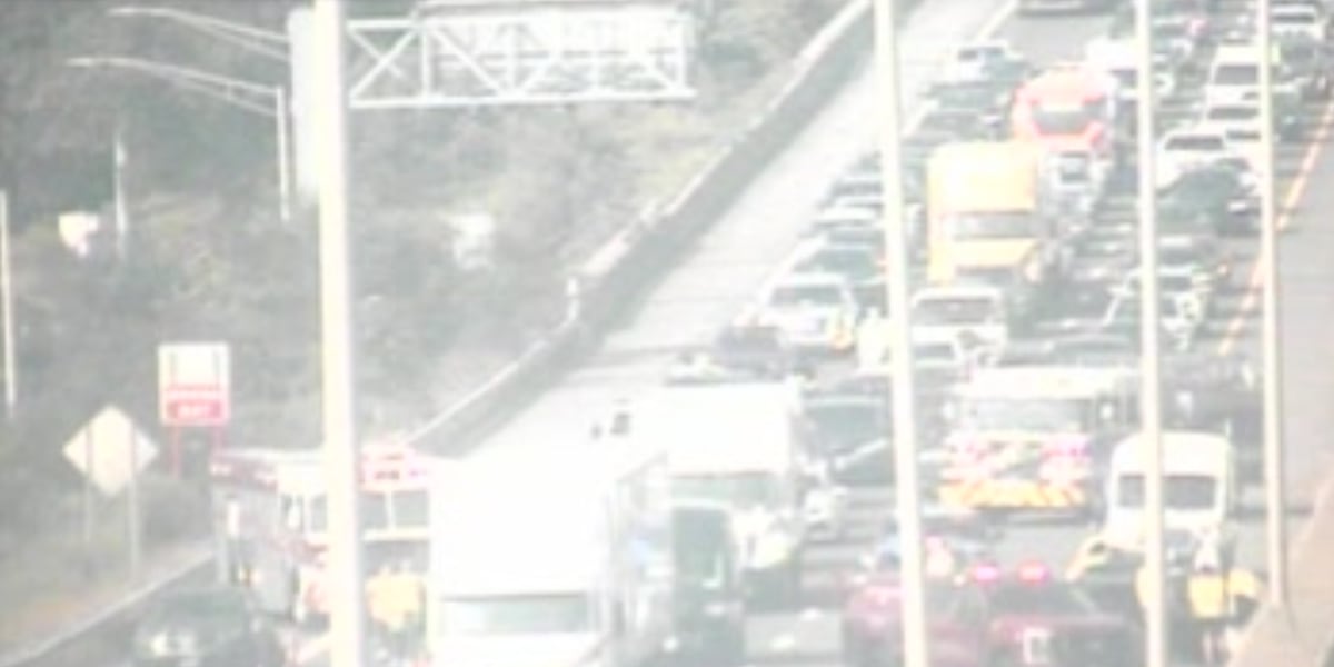 Injuries reported following multi-vehicle crash on I