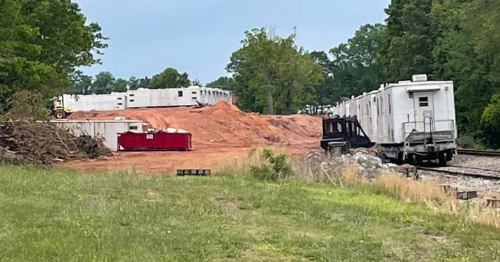 Company turning rail cabin into living space allowed to operate in Hildebran after weeks of debate