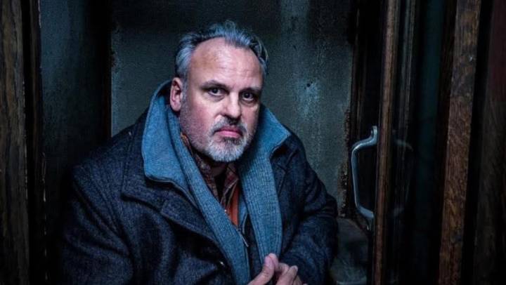 Ghost hunter Adrian Lee teaches Iowa fairgoers do's and don'ts