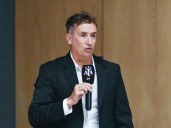 Los árbitros del fútbol argentino contraatacan: habrá duros castigos para las protestas de los futbolistas y los técnicos