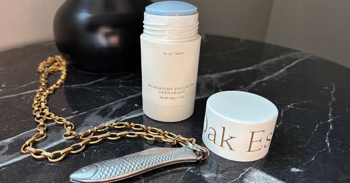 Oak Essentials deodorant, tested and reviewed