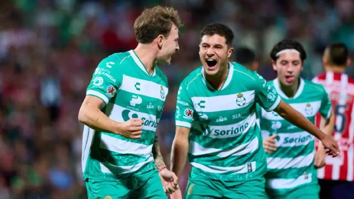 Chivas atacó más que Santos pero perdió 1-0 ante con gol de penal