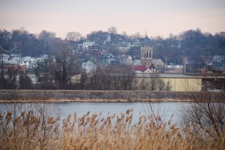 The Battle Over Polluted Water Beneath an Iowa Coal Ash Landfill