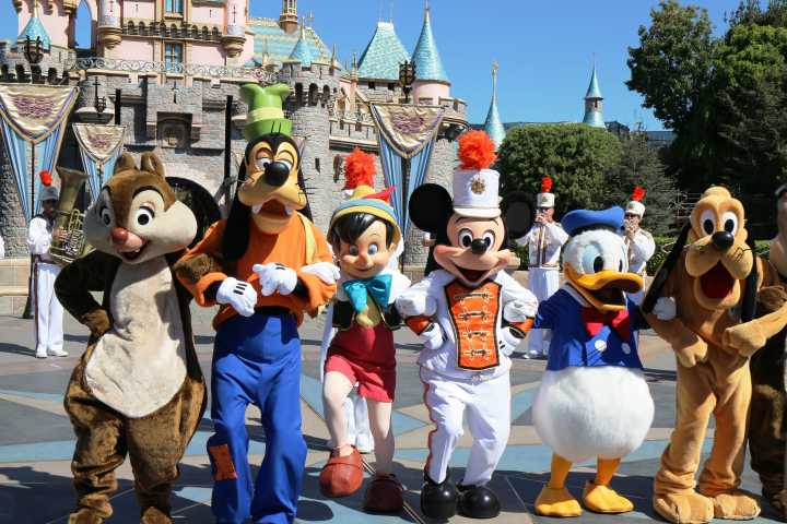 “Are You Joking?“: Disney Workers Furious Over Company’s Double Standard