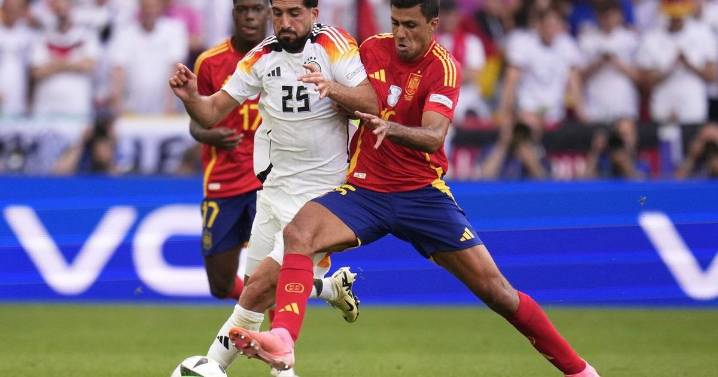 Rodri and Carvajal return to Spain for World Cup qualifiers after long injury absences