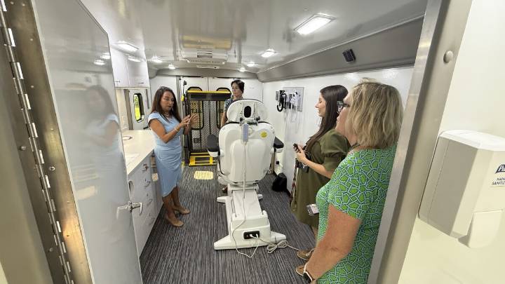 Mobile health unit brings medical, dental services to eastern CT patients
