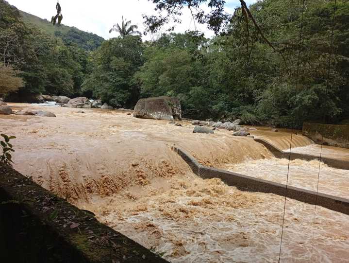 Servaf anuncia suspensión del servicio de agua en Florencia