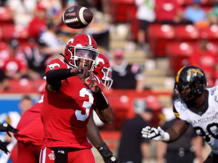 Flu-like illness strikes Calgary Stampeders QB Vernon Adams Jr.