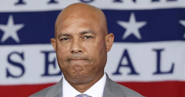 Mariano Rivera Suffers Torn Achilles During Old