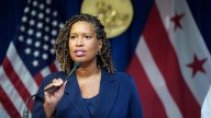 Alcaldesa ofrece detalles sobre control federal en D.C