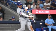 Seiya Suzuki hits a tiebreaking single as the Cubs edge the Pirates 3