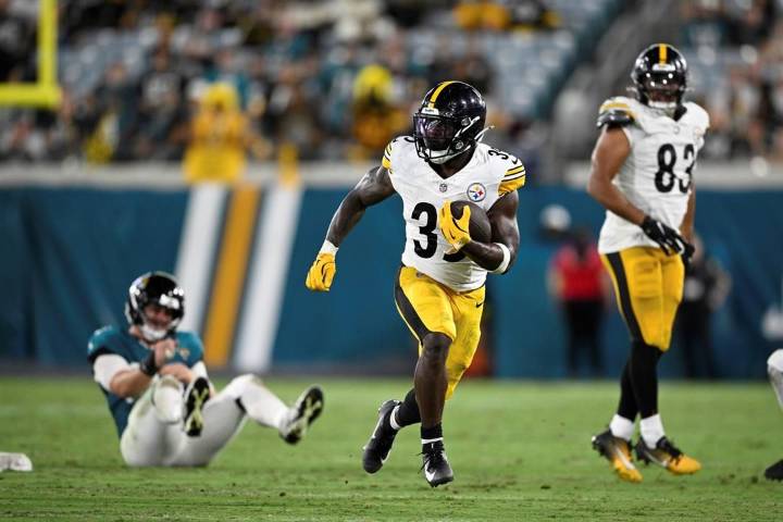 Travis Hunter plays offense and defense in pro debut as Jaguars lose to Steelers in preseason